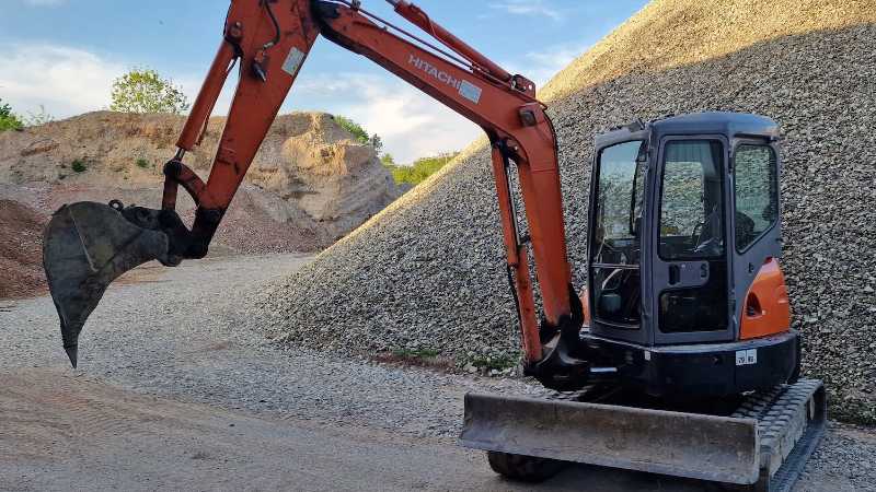 OmecoHub - HITACHI ZX50U